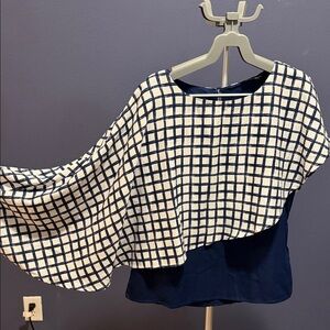 Annabelle Navy and White Patterned Top